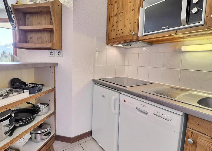 Апартаменти Confortable 2 Pieces Cabine, Skis Aux Pieds, Proche Commerces - Fr-1-182a-10 *