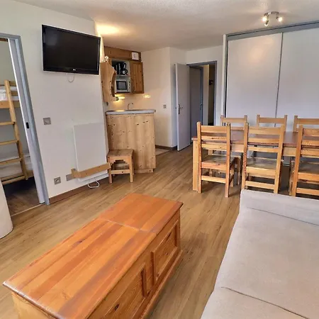 Appartement Confortable 2 Pieces Cabine, Skis Aux Pieds, Proche Commerces - Fr-1-182a-10 *